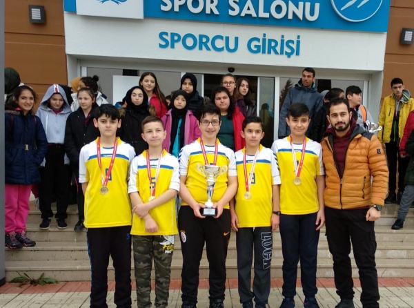 Okul Sporları Bocce  Müsabakaları Yıldız Erkekler de İl Birincisi ve Yıldız Kızlar da İl İkincisi Olduk.